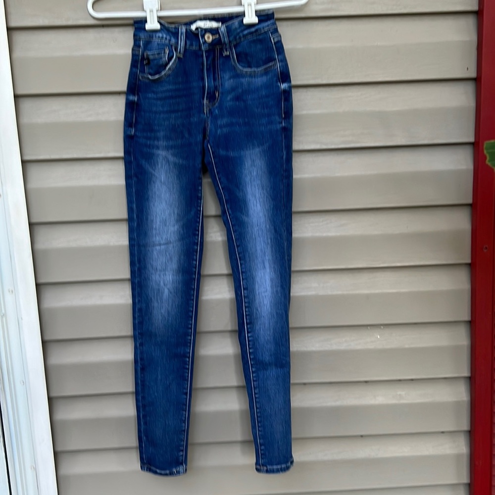KanCan juniors dark wash skinny jeans